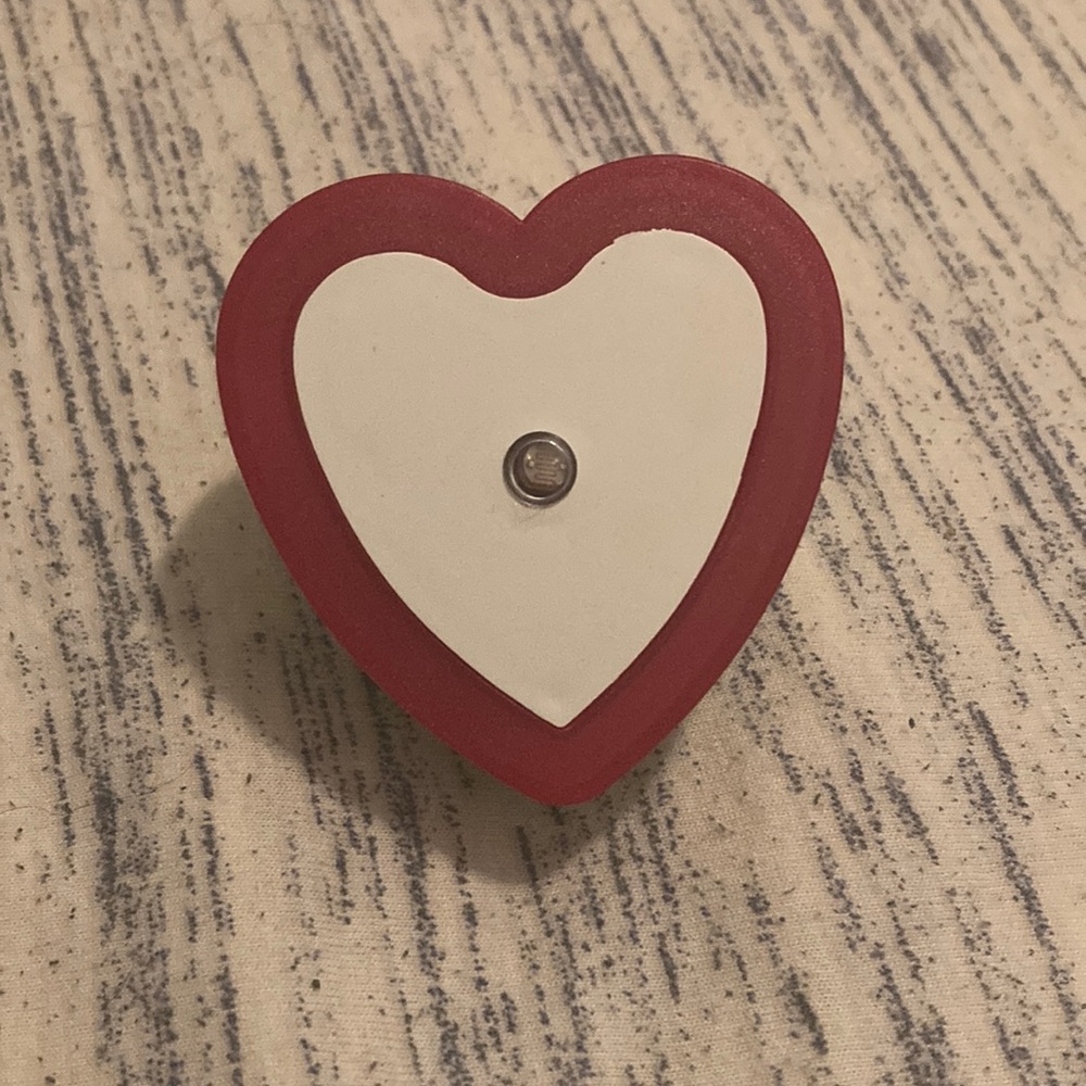 Heart Nightlight Pink Light Sensor